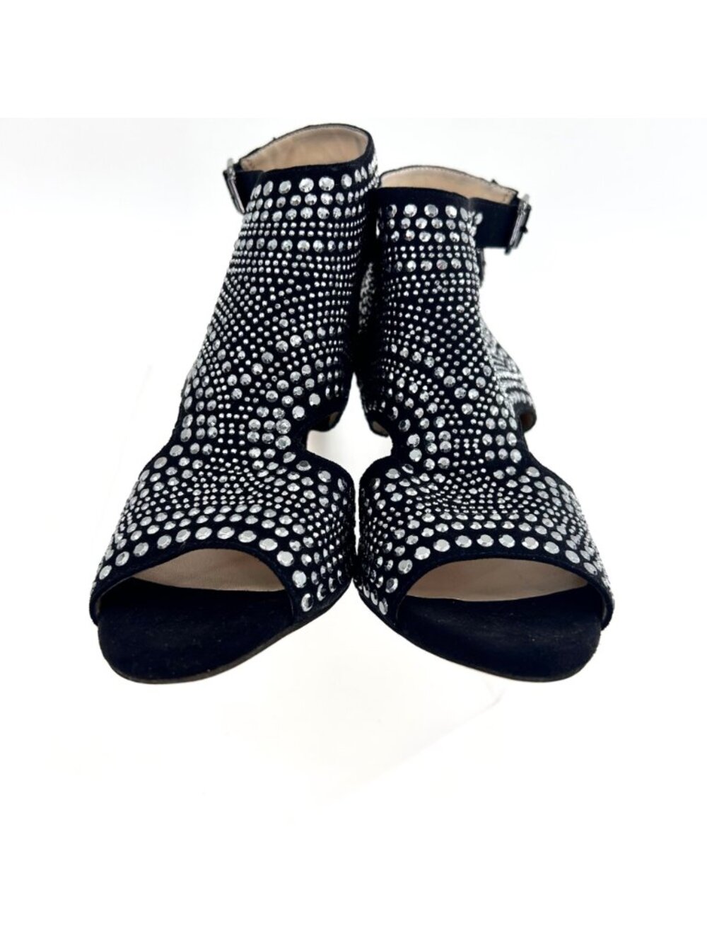 NWT INC INTERNATIONAL CONCEPTS GOLDEEZ SILVER RHINESTONE STUD HEELS - 7M - Picture 6 of 10